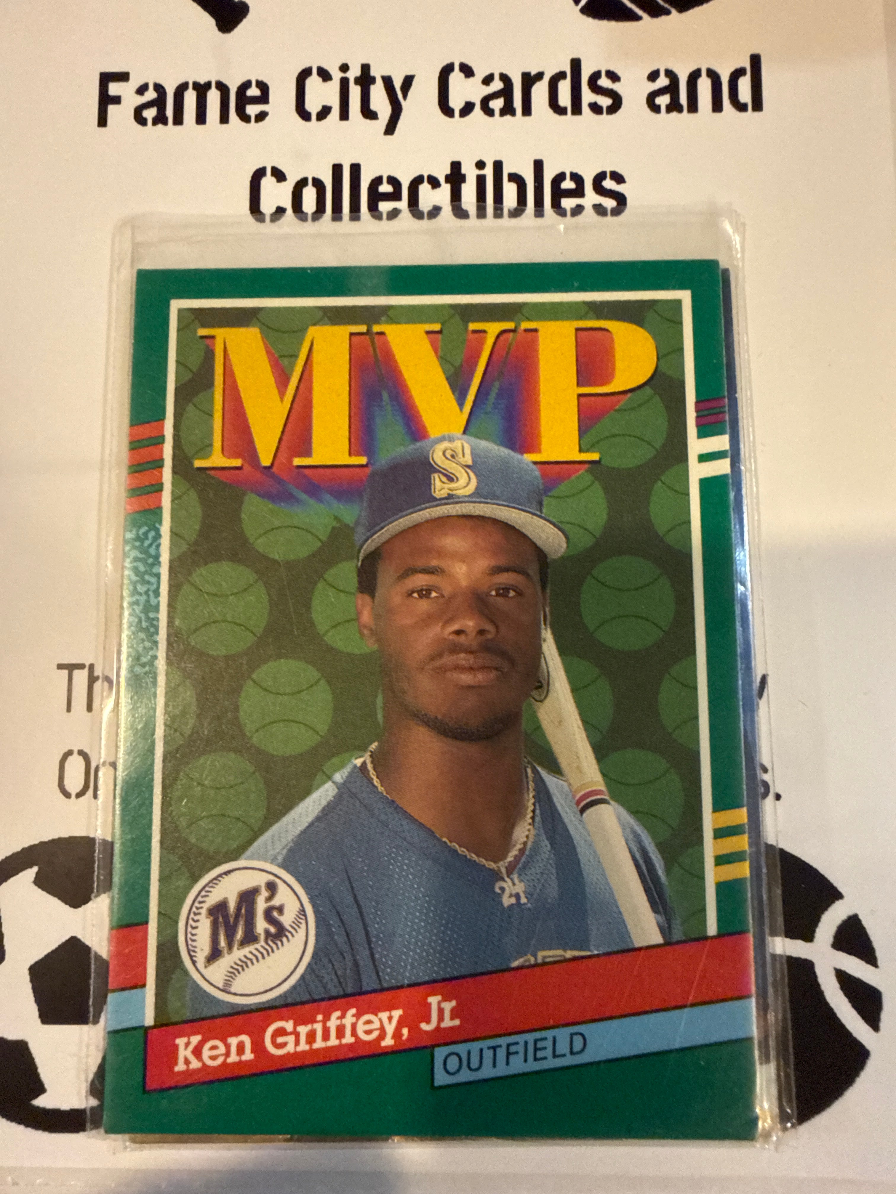 Ken Griffey Jr 13-Card Lot - 1989 Leaf Rookie, Error Card & More